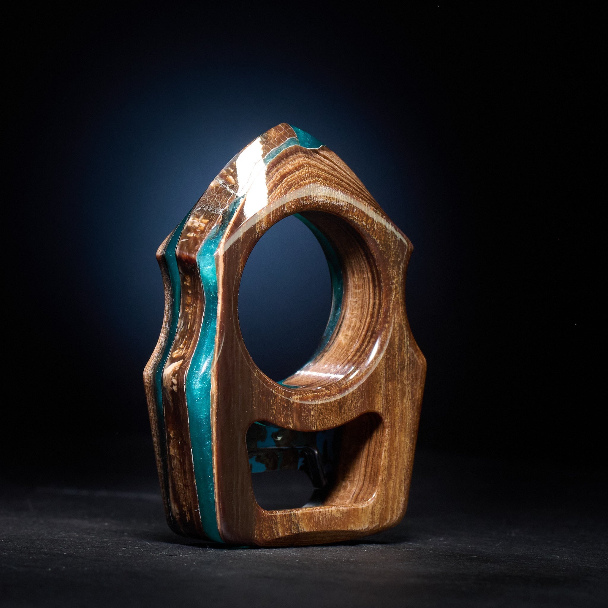 Stabilized Anancus Tusk EDC Keychain – Swampy Shark with Arctic Storm Carbon Fiber Inlay