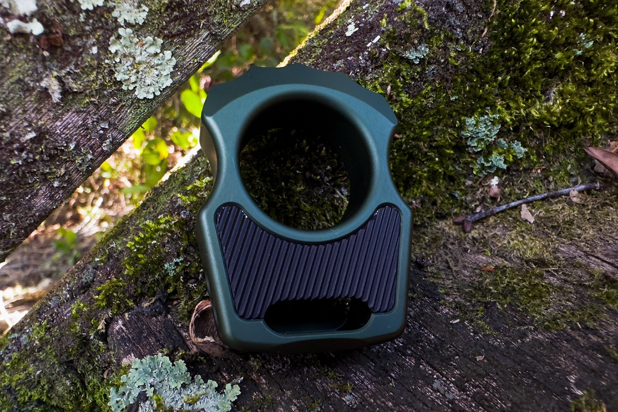 Aluminum Black Anodized Diagonal Lines Pattern Inlay for Swampy Custom Keychains