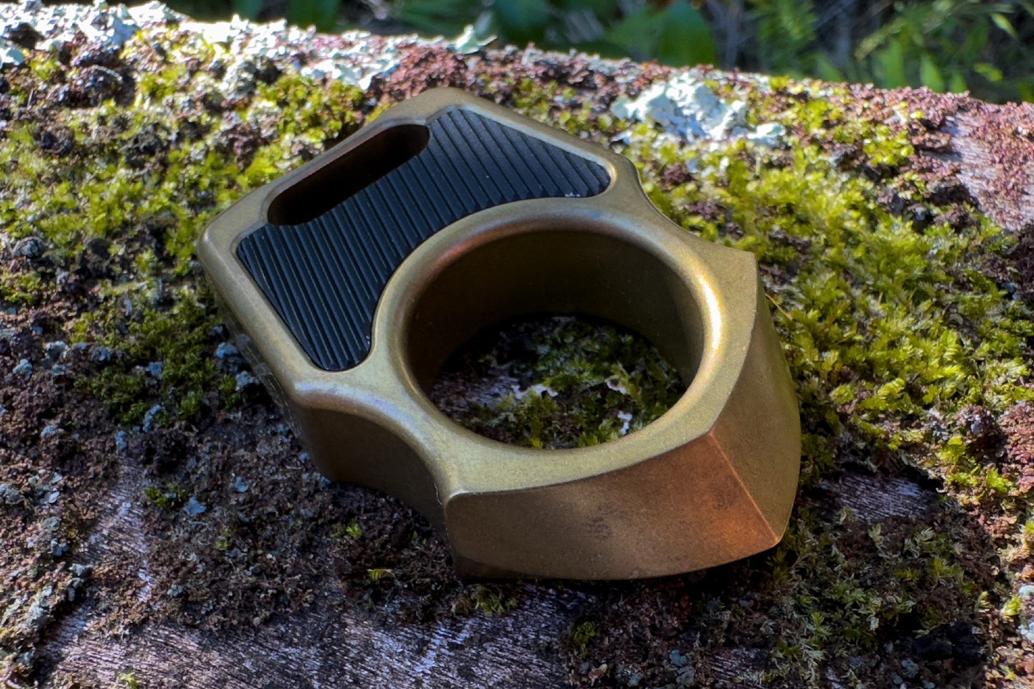 Aluminum Black Anodized Diagonal Lines Pattern Inlay for Swampy Custom Keychains