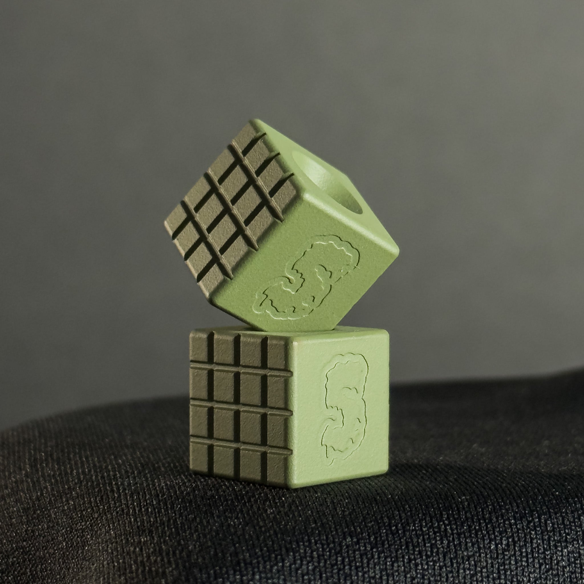 Cube Paracord Bead — Frag Pattern in MultiCam Dark Green Cerakote