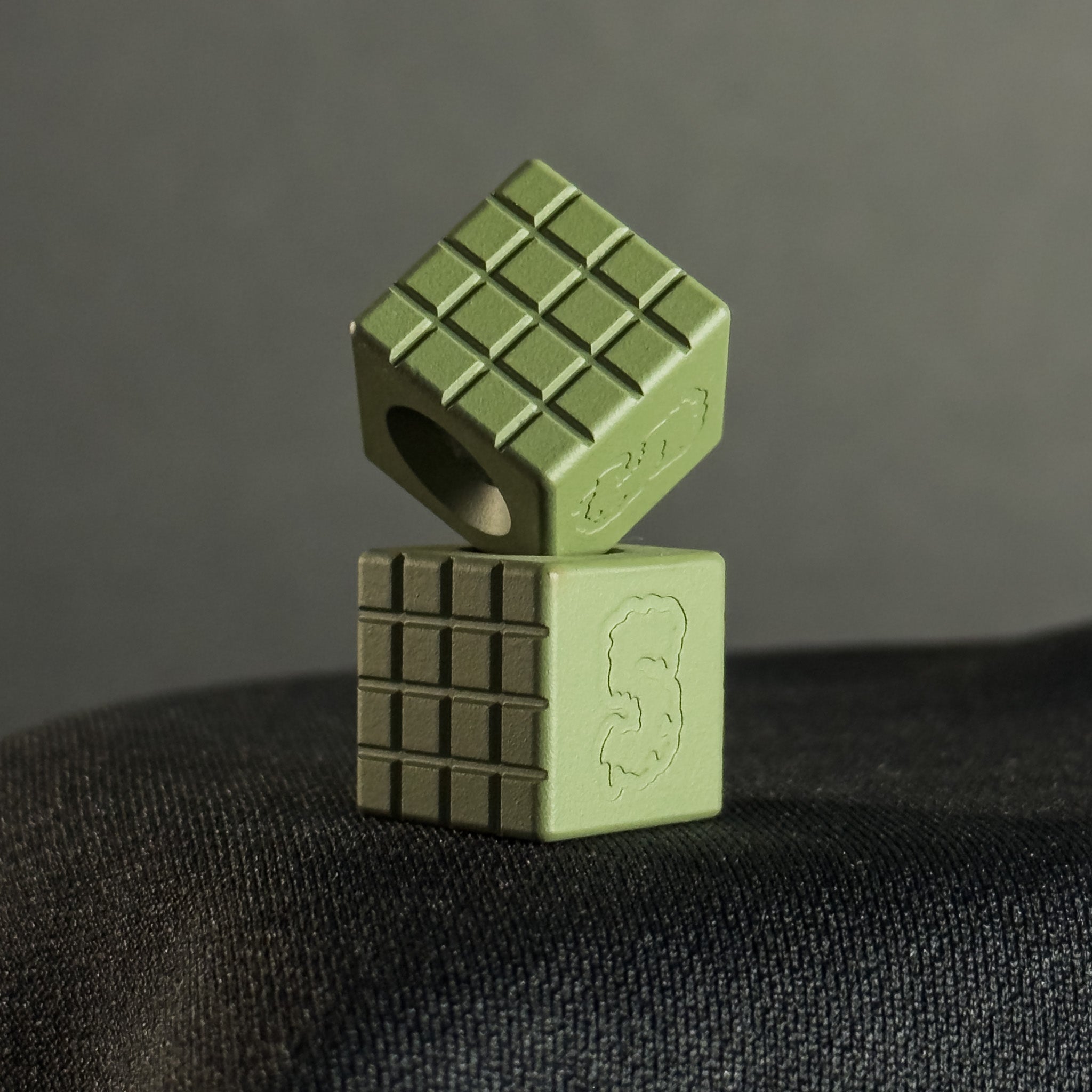 Cube Paracord Bead — Frag Pattern in MultiCam Dark Green Cerakote