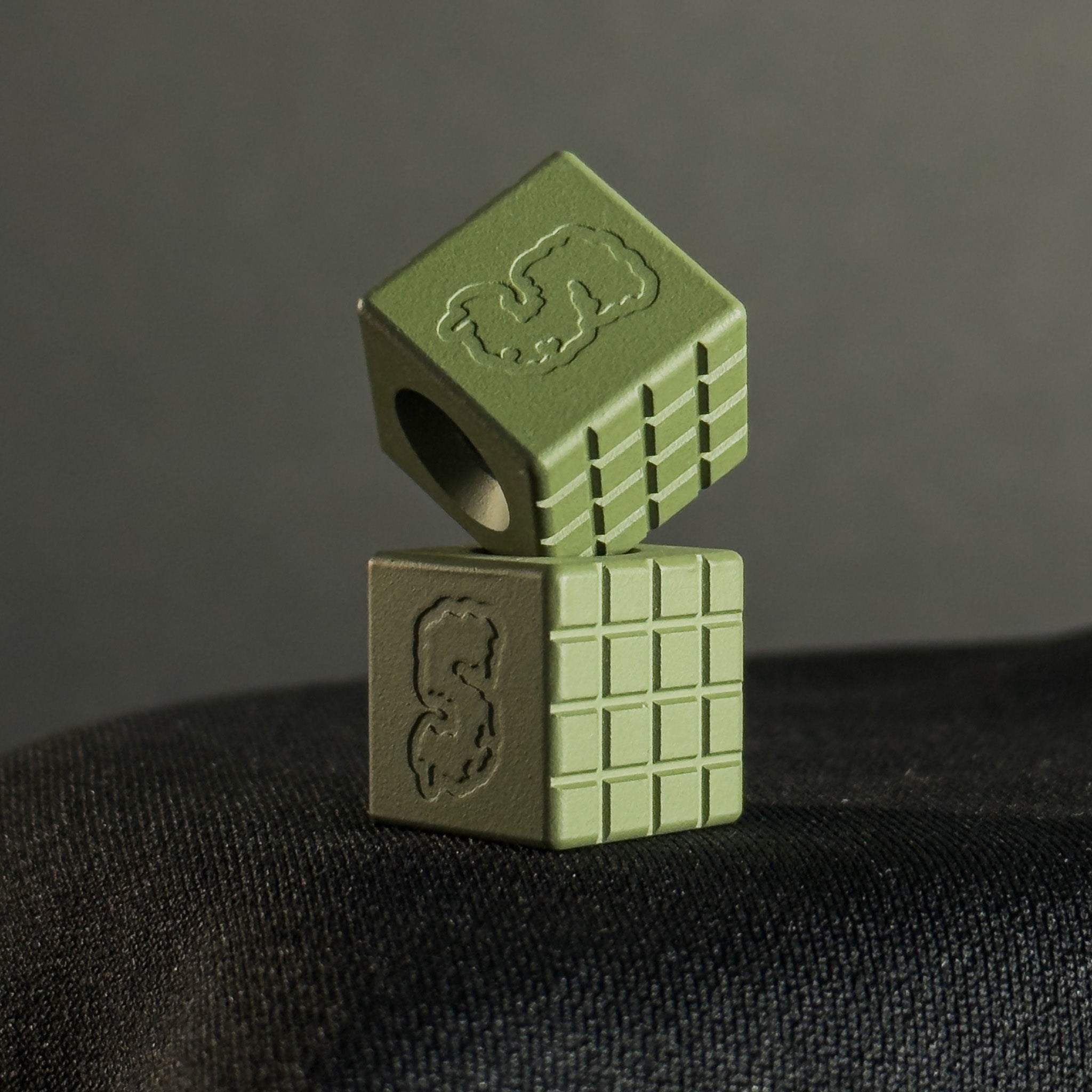Cube Paracord Bead β Frag Pattern in MultiCam Dark Green Cerakote