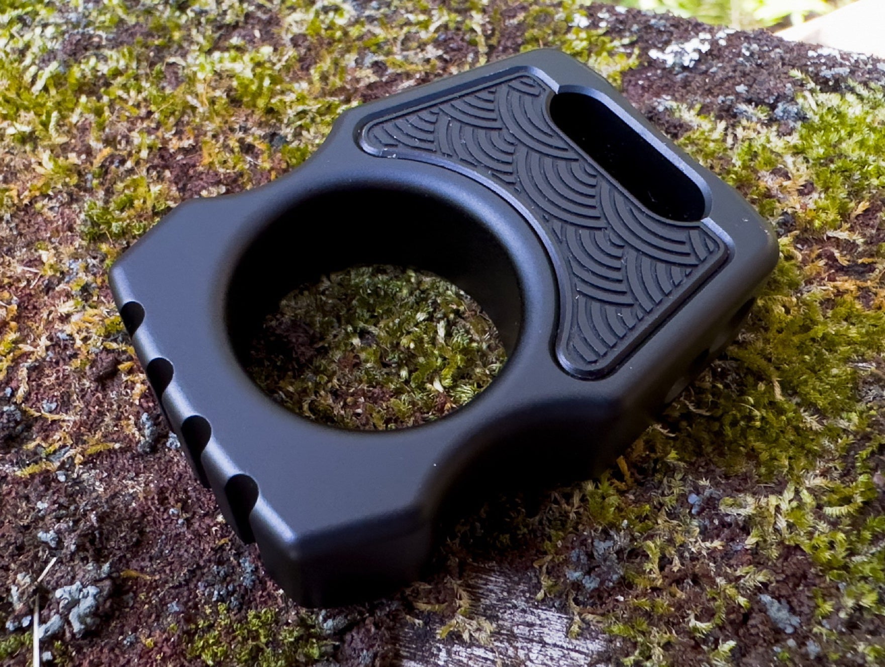 Aluminum Black Anodized Seigaiha Inlay for Swampy Custom Keychains