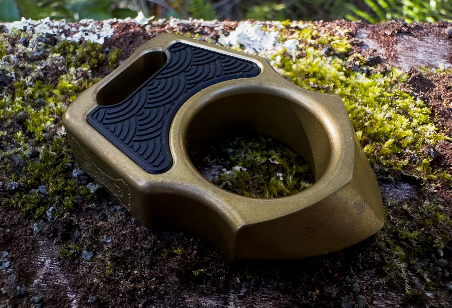 Aluminum Black Anodized Seigaiha Inlay for Swampy Custom Keychains