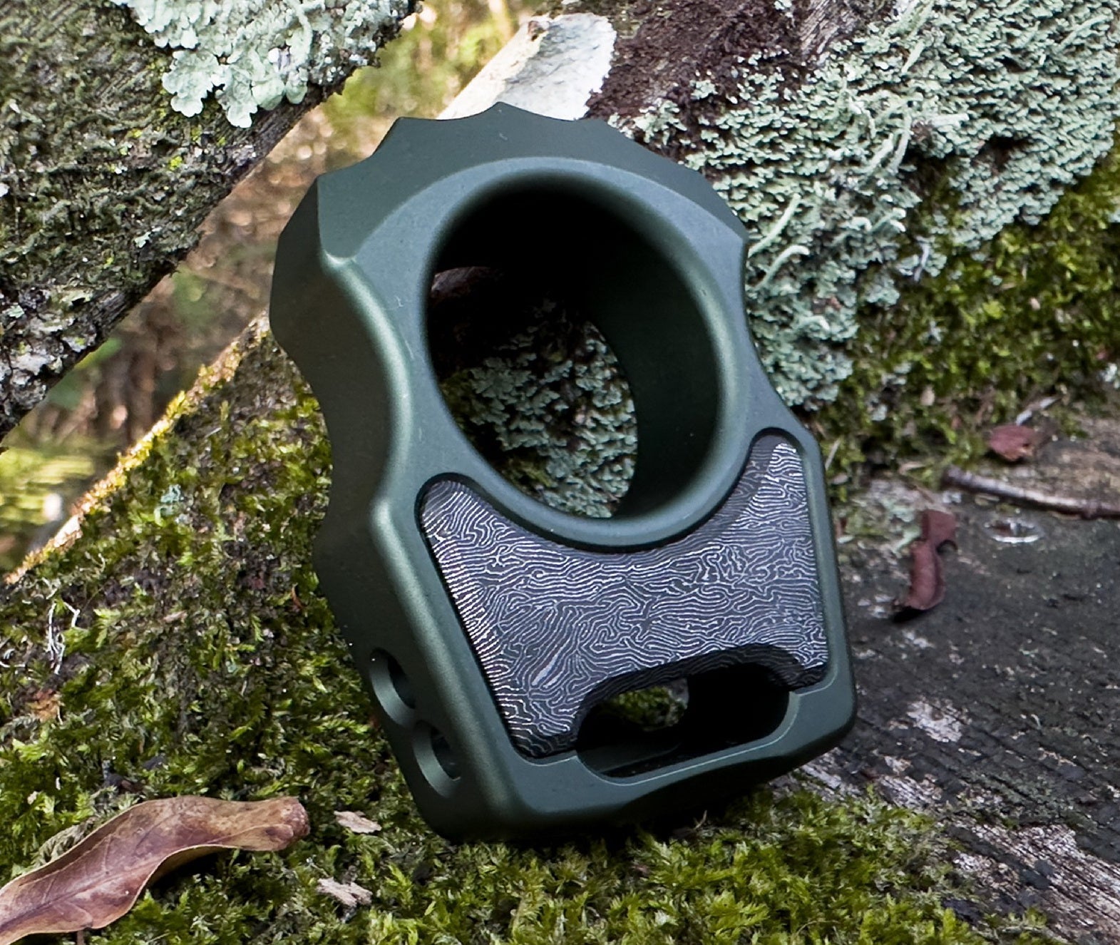 Carbon Fiber Space Coral Silver SS Inlay for Swampy Custom Keychains