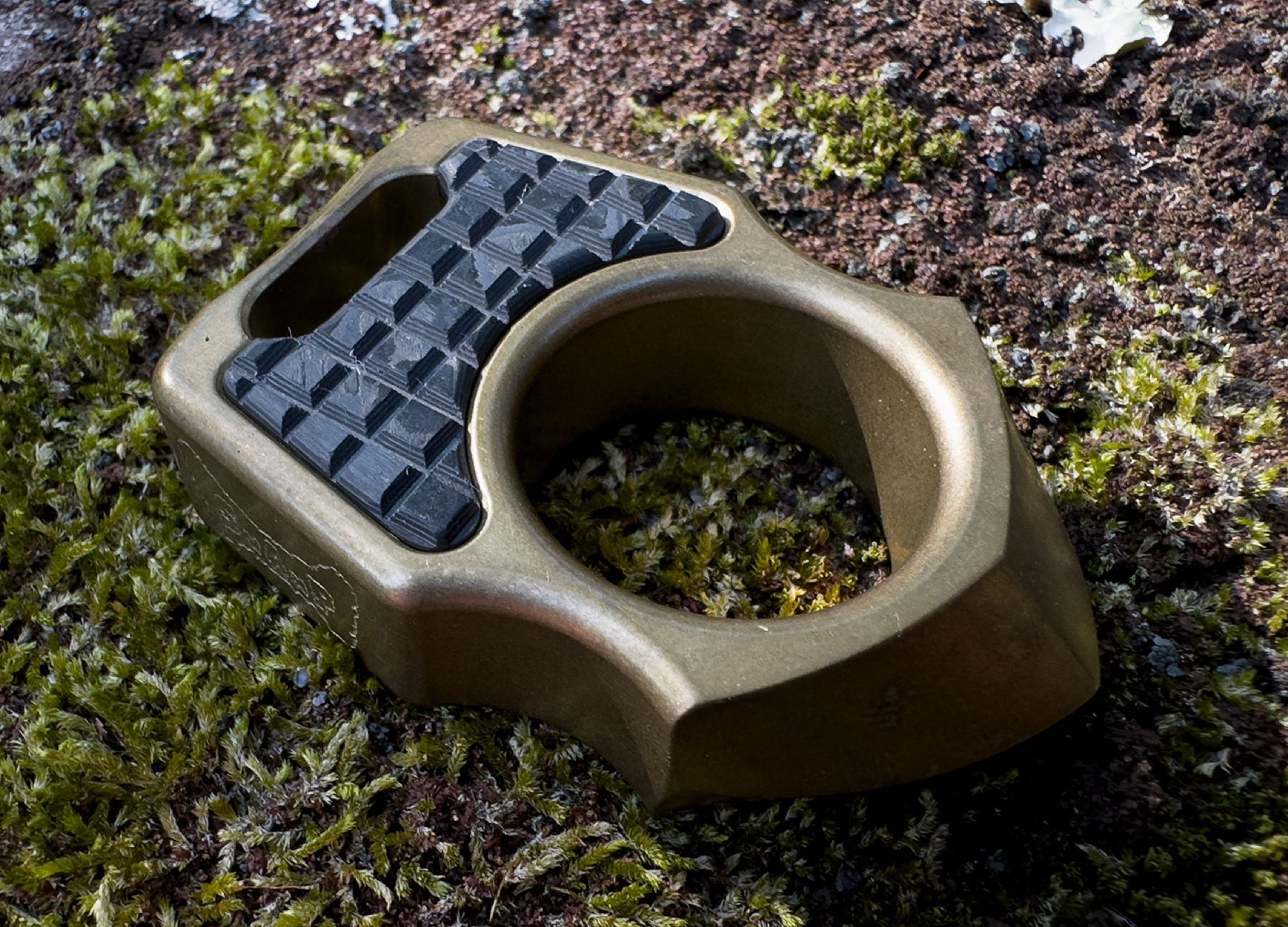 Carbon Fiber Black Camo Frag Pattern Inlay for Swampy Custom Keychains