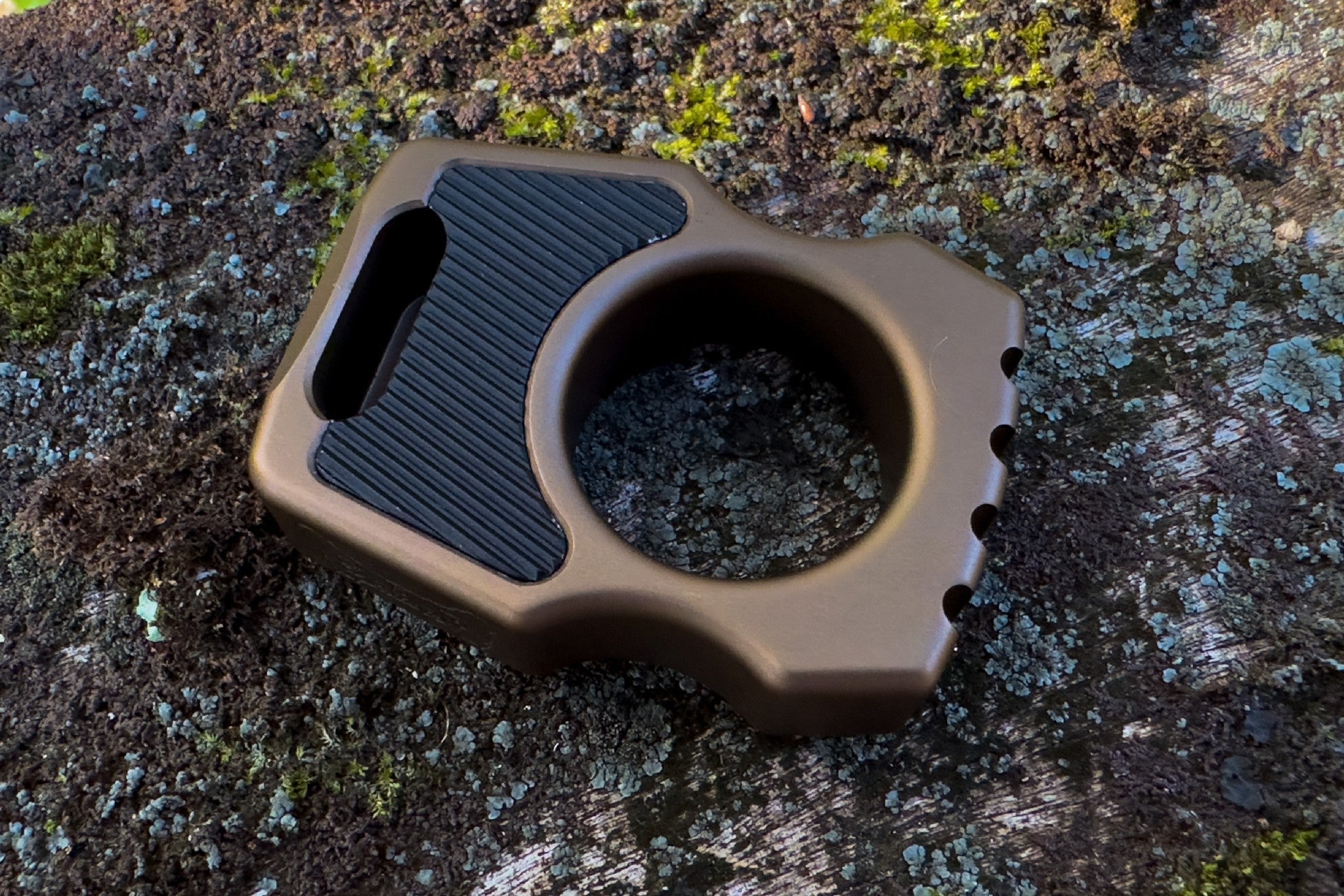 Aluminum Black Anodized Diagonal Lines Pattern Inlay for Swampy Custom Keychains