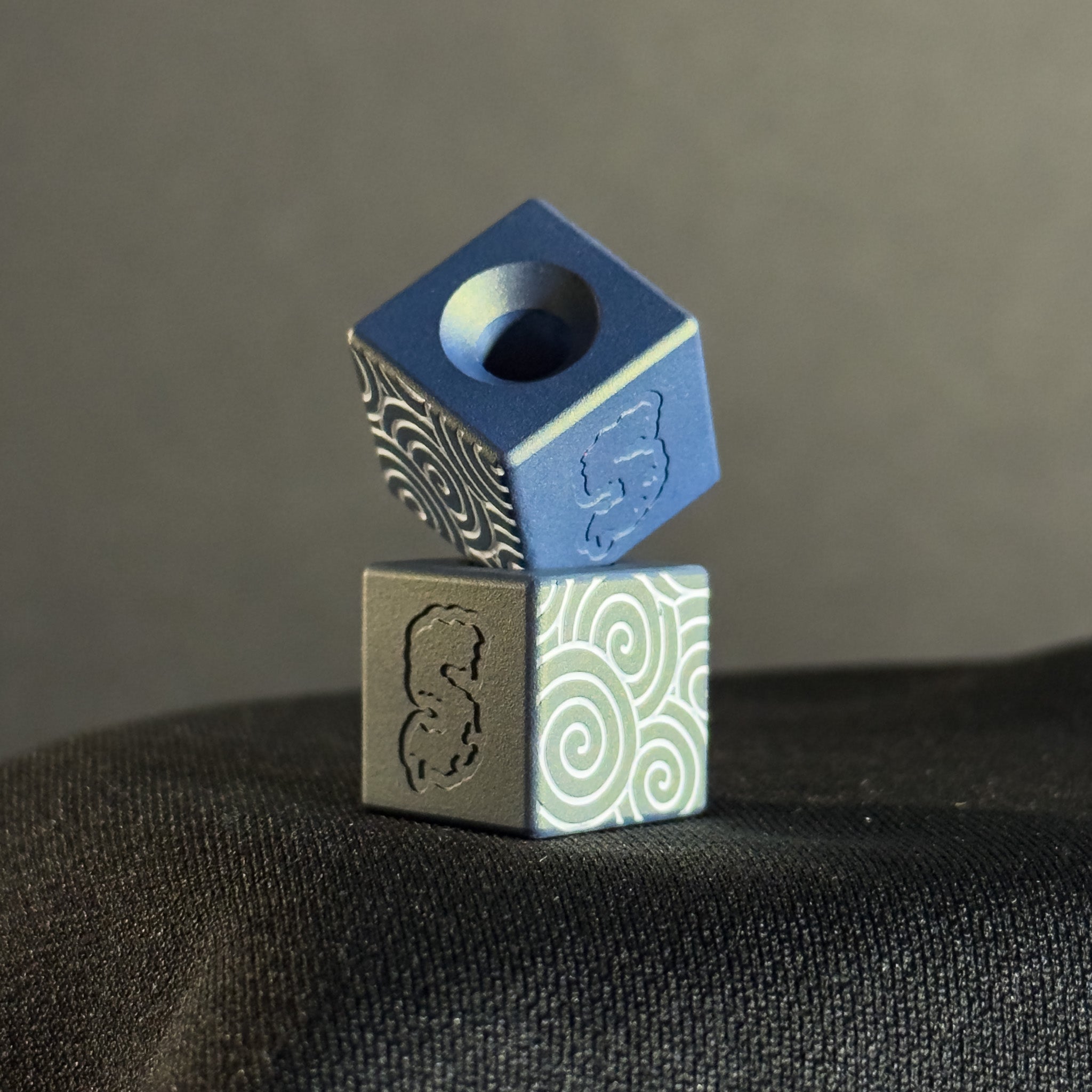 Paracord Bead Cube — White Japanese Pattern in Northern Lights Cerakote