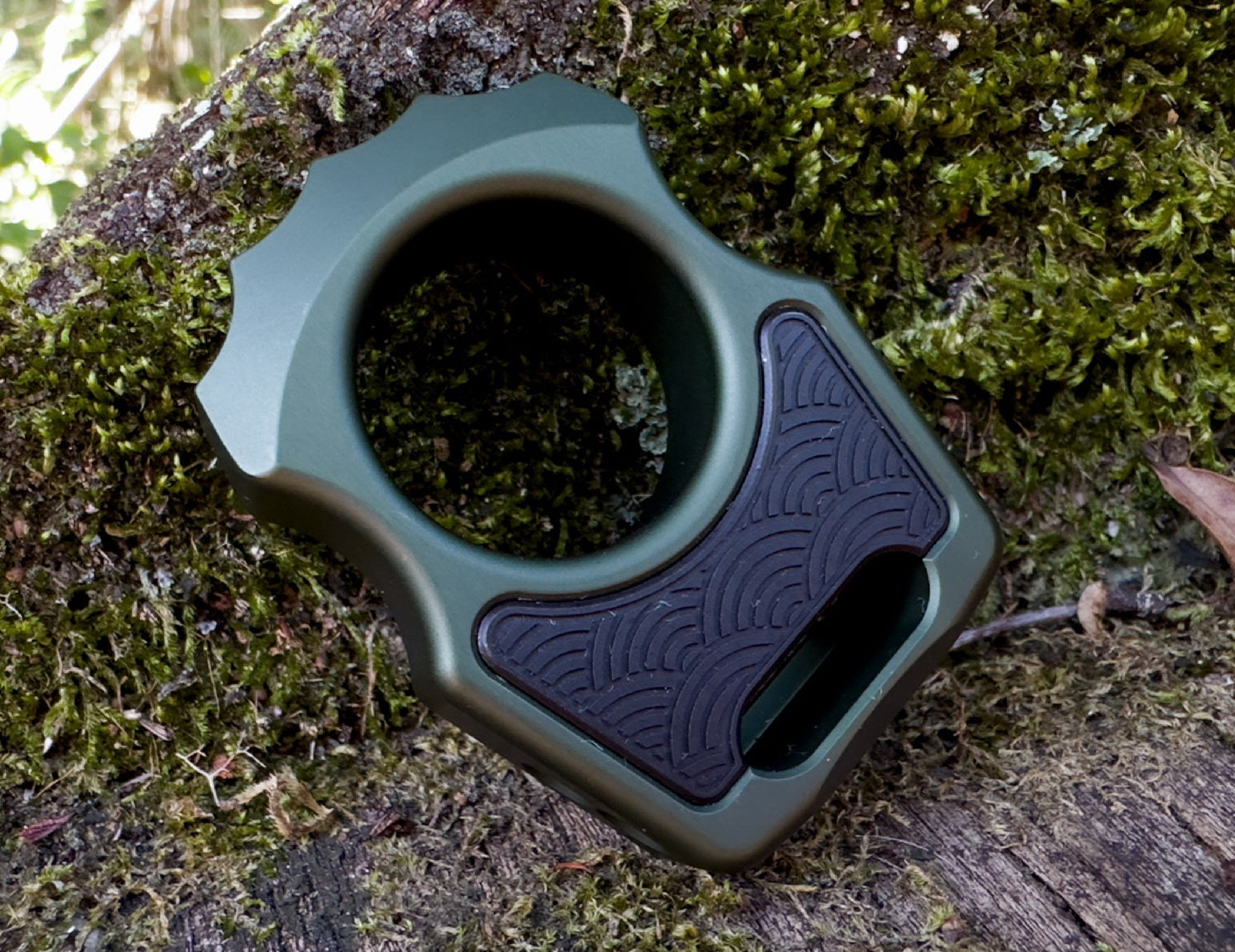 Aluminum Black Anodized Seigaiha Inlay for Swampy Custom Keychains